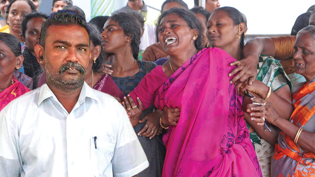 கிராம நிர்வாக அலுவலர் லூர்து பிரான்சிஸ்