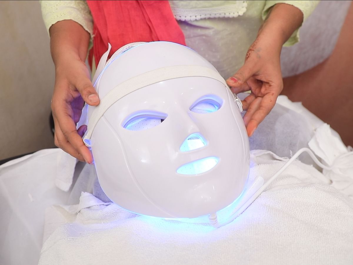 ஹைட்ராஃபேஷியல்... அழகுத்துறையில் டிரெண்டிங் இதுதான் | #Hydrafacial
