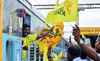 IPL 2023 Round Up: மீண்டும் வரும்  CSK`விசில் போடு எக்ஸ்பிரஸ்' முதல் தோனியின் காயம் வரை!