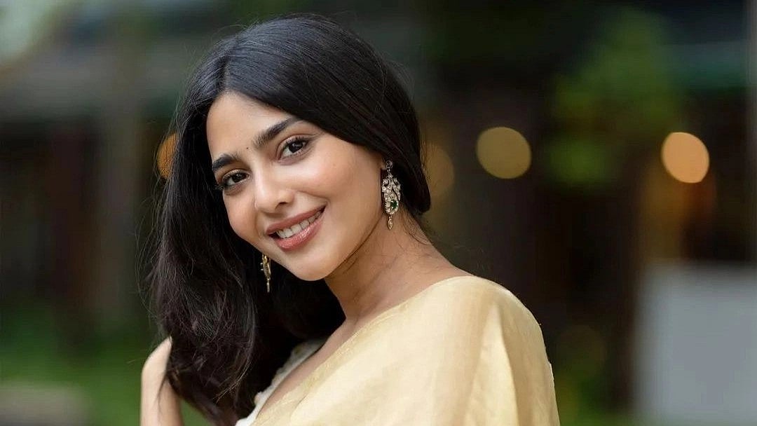 ``சமூக வலைதளங்களில் இருந்து விலகுகிறேன்'' - நடிகை ஐஸ்வர்யா லட்சுமி சொல்லும் காரணம் என்ன? 