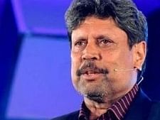 `கபில் தேவ் முதல் நீரஜ் சோப்ரா வரை...' - மல்யுத்த வீராங்கனைகளுக்குக் குவியும் ஆதரவு!