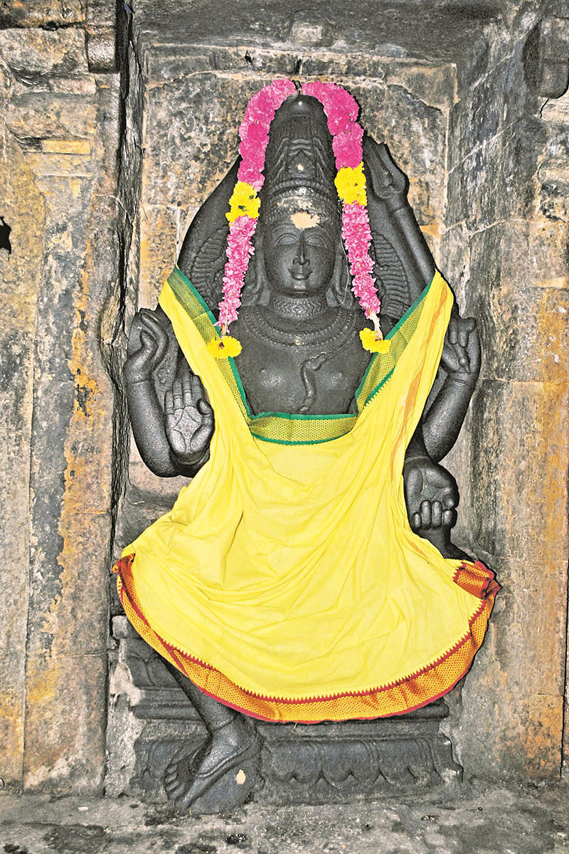 அஷ்டமத்தில் குரு கஷ்டம் தருமா?
