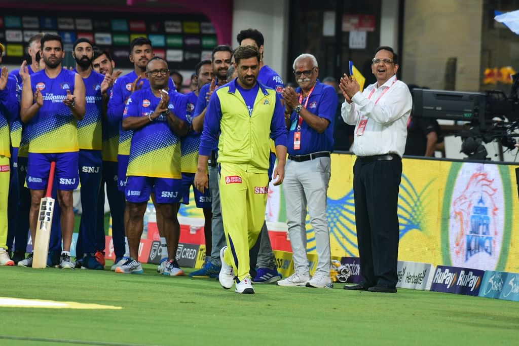 Dhoni