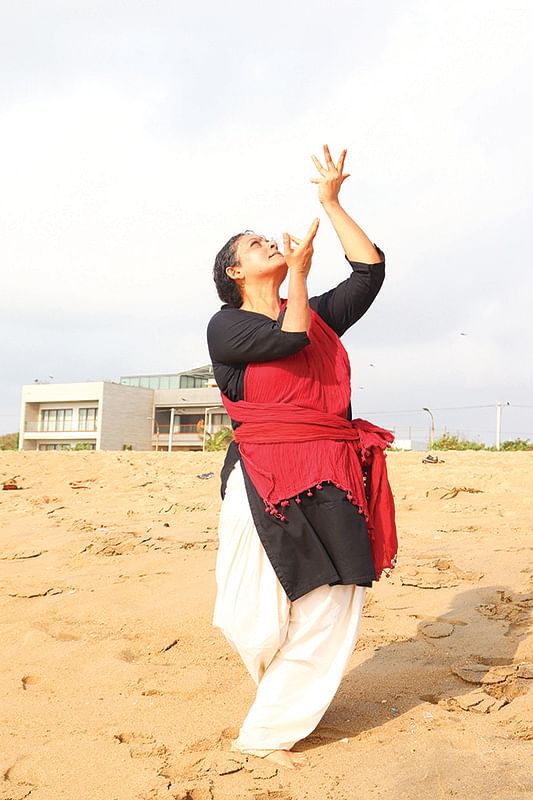 மோனாலி பாலசுப்ரமணியன்