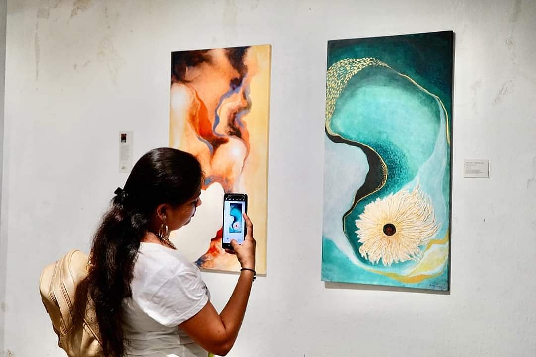 `கொச்சியில் கீழடி!' - தமிழகத்துக்குப் பெருமை சேர்க்கும் ஓவியர்கள்! - ஒரு பார்வை