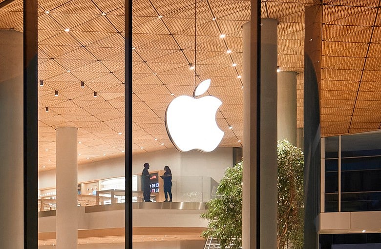 Apple: 20 மொழிகள் தெரிந்த பணியாளர்கள்; 10 லட்சம் வேலைவாய்ப்புகள்; இந்தியாவின் முதல் ஆப்பிள் ஸ்டோர்!