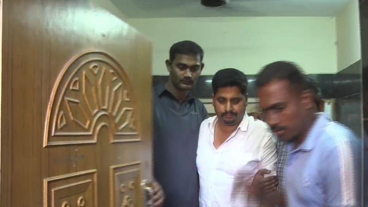 கைதுசெய்யப்பட்ட அருண்குமார்