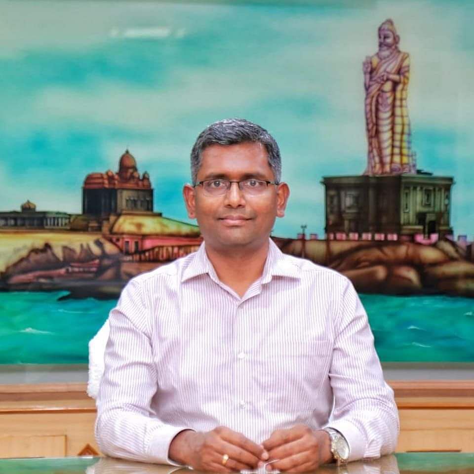மாவட்ட ஆட்சித்தலைவர் பி.என்.ஸ்ரீதர்