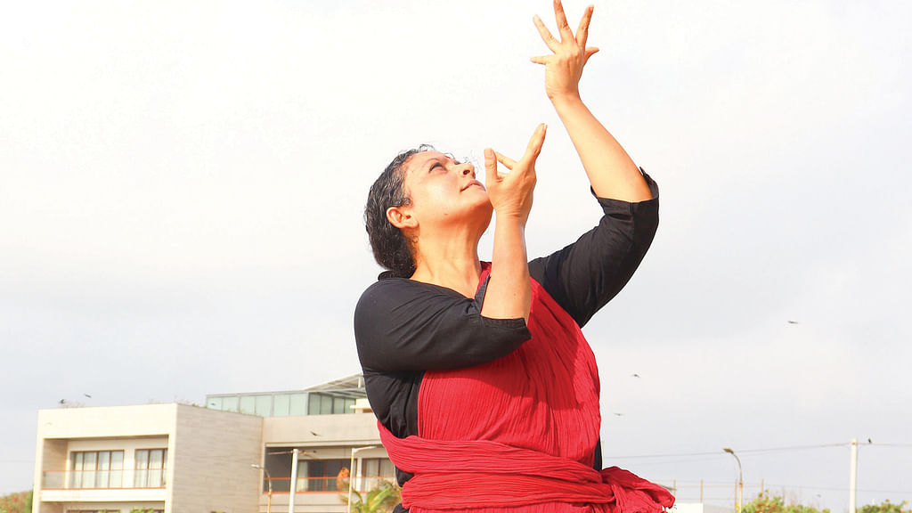 மோனாலி பாலசுப்ரமணியன்