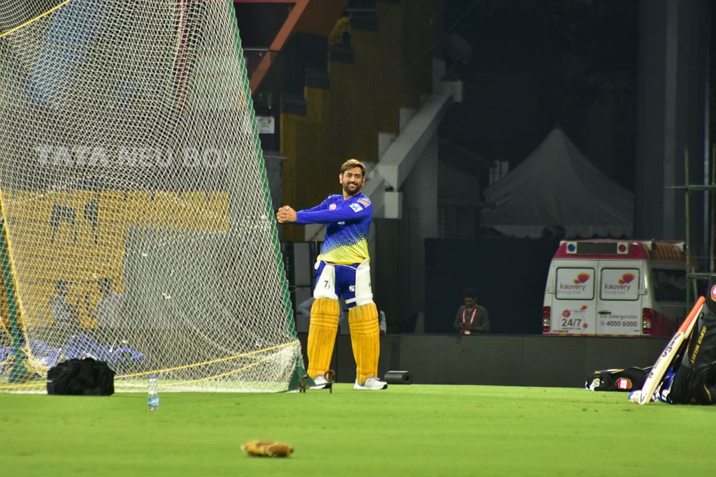 Dhoni