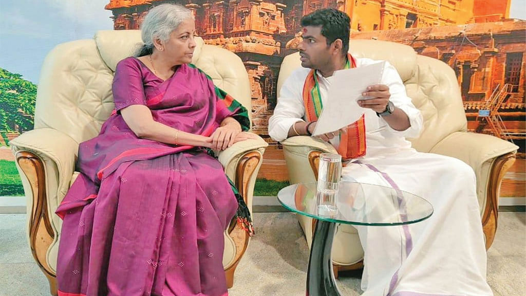 நிர்மலா சீதாராமன், அண்ணாமலை