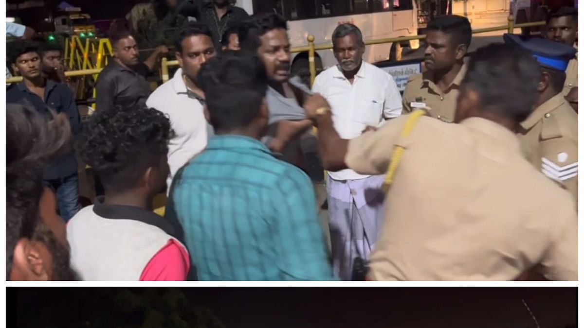 பூட்ஸ் காலால் உதைத்த எஸ்.ஐ
