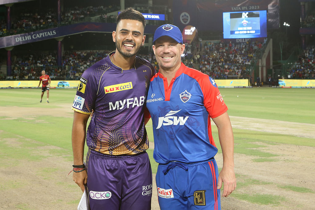 DCvKKR: `எங்களுக்கும் அவங்களுக்கும் தான் போட்டியே?' தோல்விக்காக நடந்த அபூர்வ ஆட்டம்!