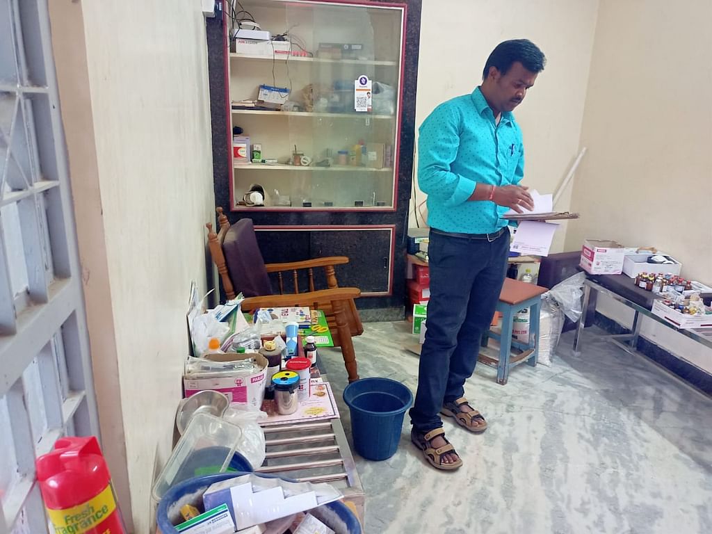 போலி டாக்டர் வீட்டில் ஆய்வு