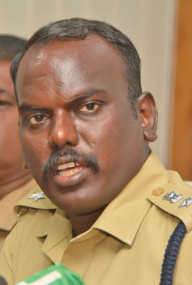 ராஜேஸ்கண்ணன்
