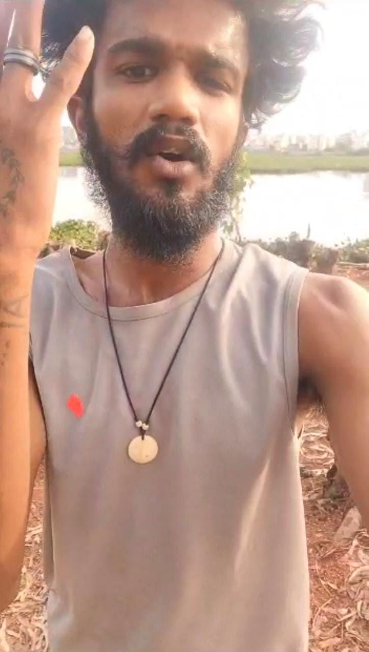 ரெளடி அமர்