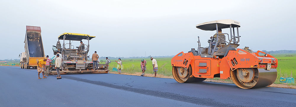 நெடுஞ்சாலை அலுவலகங்களில் முறைகேடாக செய்யப்படும் செலவுகள்... வீணாகும் மக்கள் வரிப்பணம்!