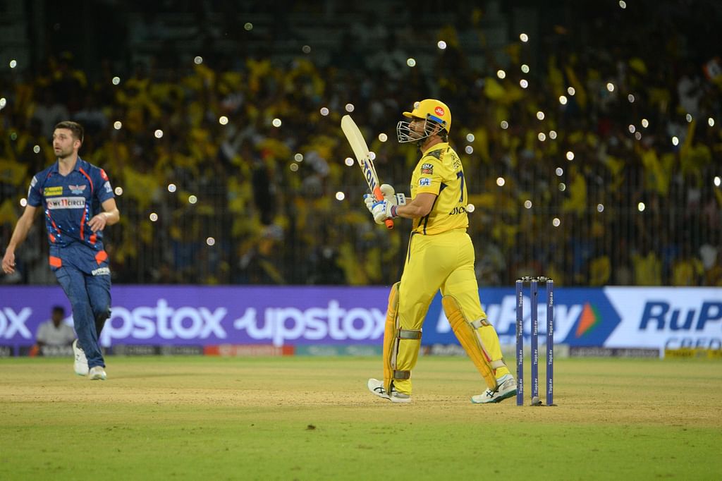 Dhoni