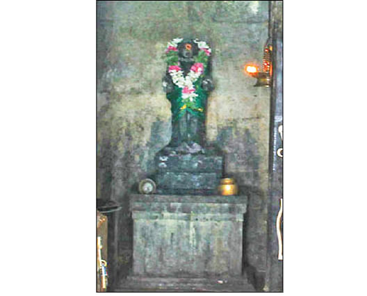 திருவாதவூர் வேதநாயகி அம்மன் உடனுறை திருமறைநாதர் ஆலயம்