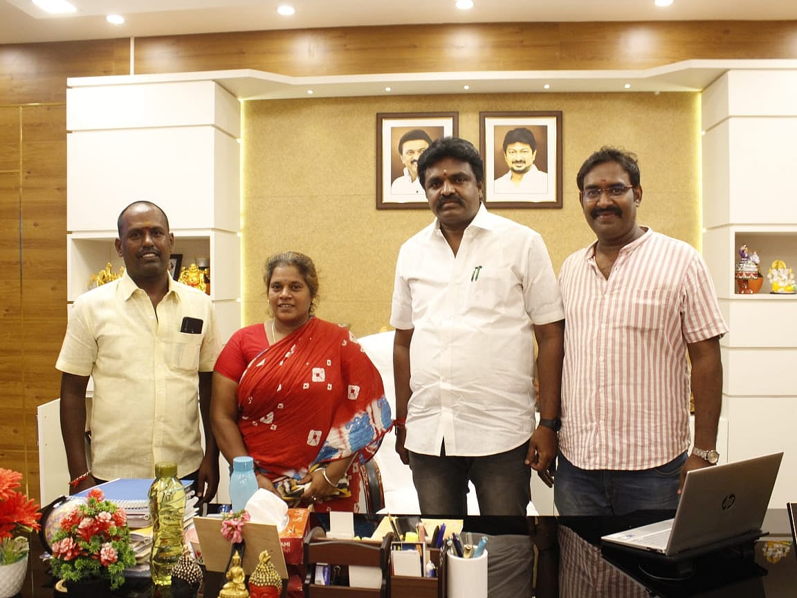 ஆக்கிரமித்த திமுக பிரமுகர்... ரூ.1 கோடி மதிப்பிலான இடத்தை மீட்டு கொடுத்த தஞ்சை மேயர் - நடந்தது என்ன?