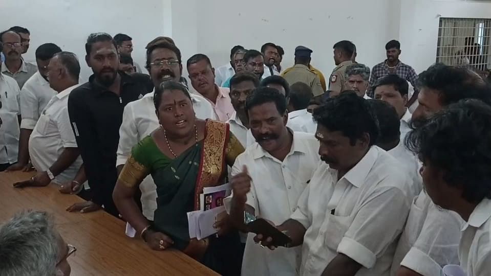 ஏலம்