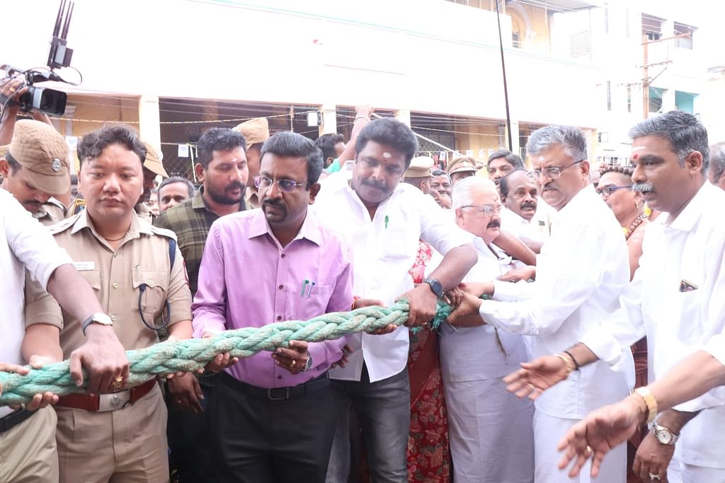 தஞ்சாவூர் பெரிய கோயில் தேரோட்ட விழா