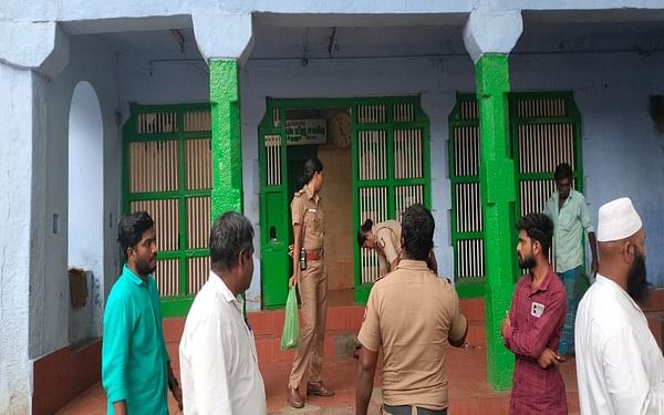 நெல்லை: தர்காவில் மனைவியைக் கொலைசெய்த கணவன் - கொடூரச் செயலின் பின்னணி என்ன?!