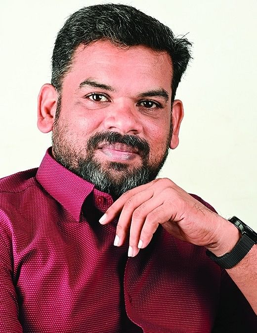 டாக்டர் சிவபாலன் இளங்கோவன்