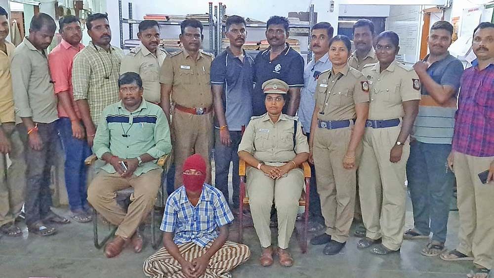 செல்வம் கைது