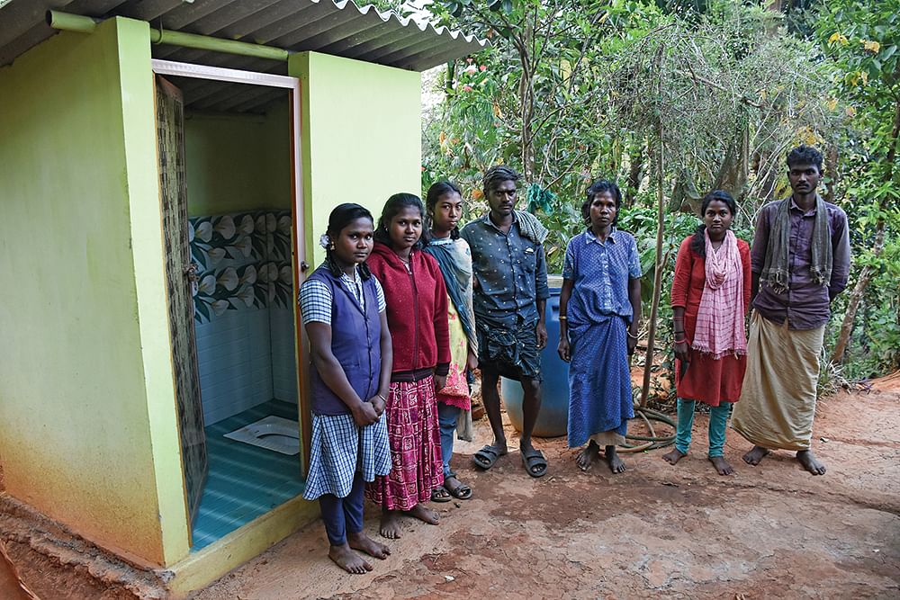 மாணவிகள்