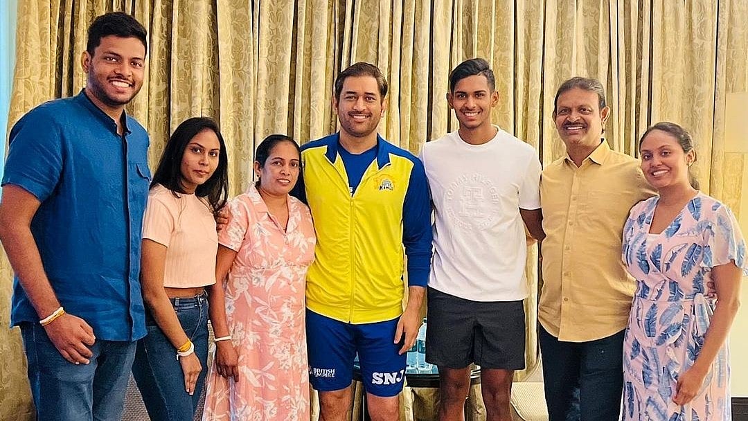 Pathirana Family With MS Dhoni