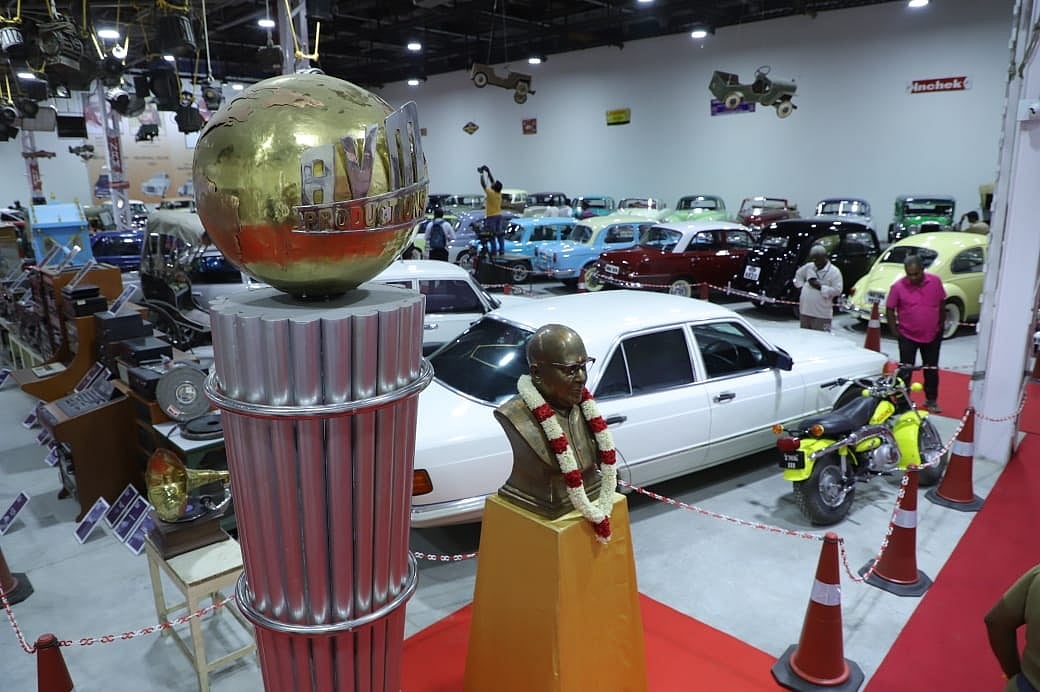 AVM Heritage Museum: `வின்டேஜ் சினிமா' படப்பிடிப்பு கருவிகள்; கார்கள்; கேமராக்கள்| Photo Album
