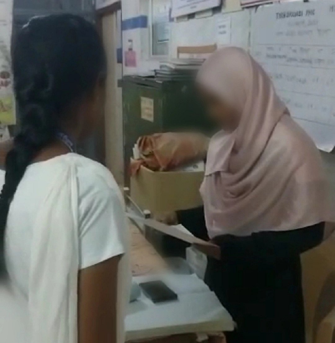 `ஏன் ஹிஜாப் போட்டுருக்கீங்க?’ - அரசு பெண் மருத்துவரிடம் பாஜக பிரமுகர் வாக்குவாதம்; போலீஸ் விசாரணை