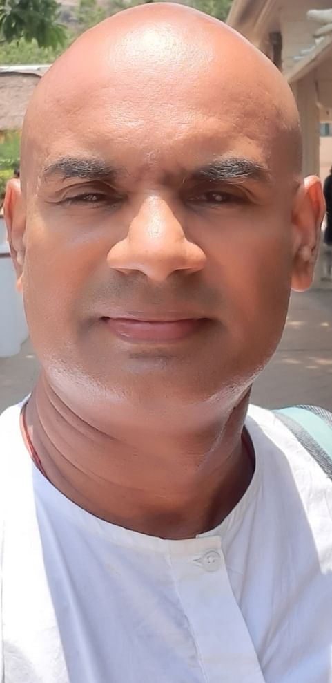 கெளதம்