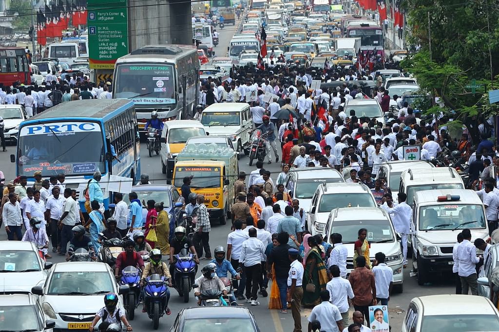 போக்குவரத்து நெரிசல்