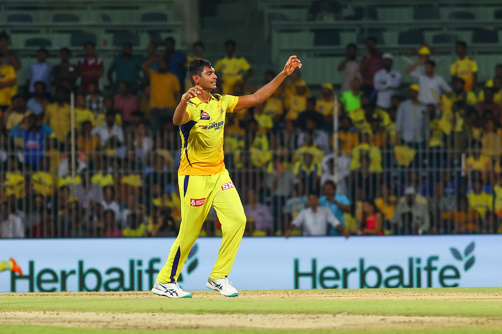 CSK v DC