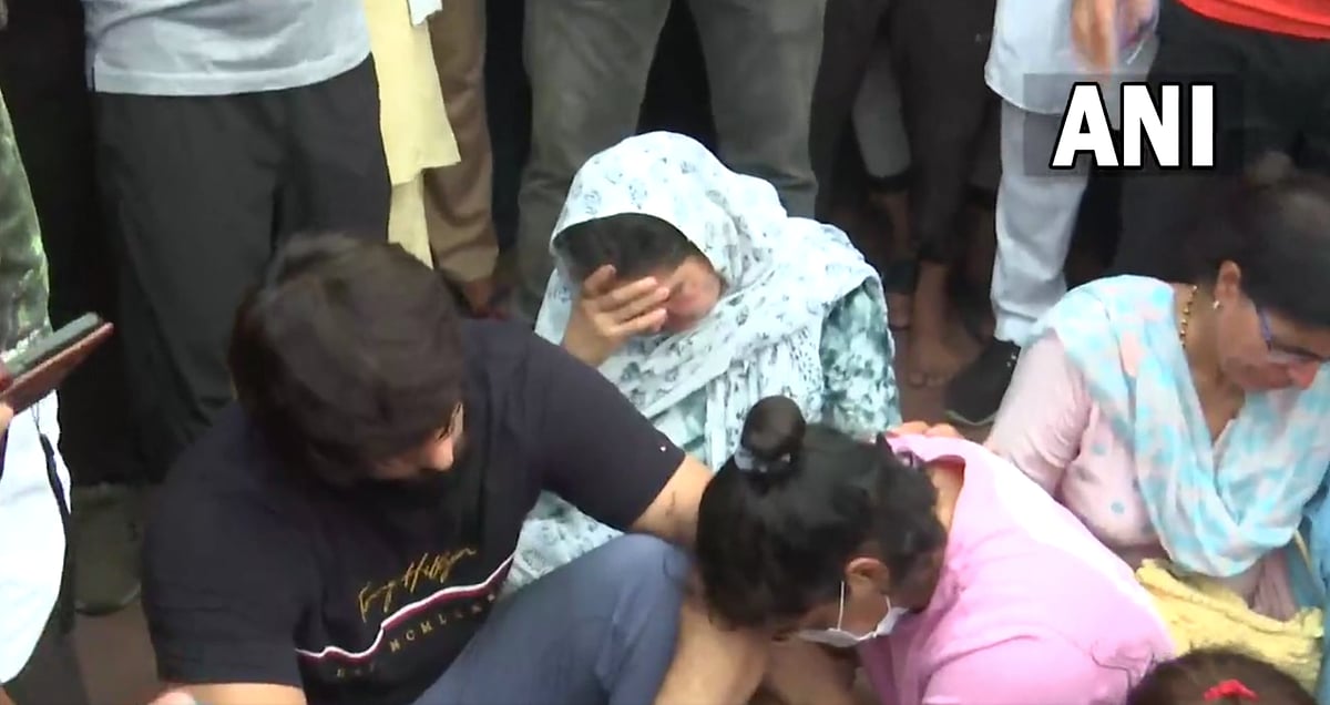 மல்யுத்த வீராங்கனைகள்