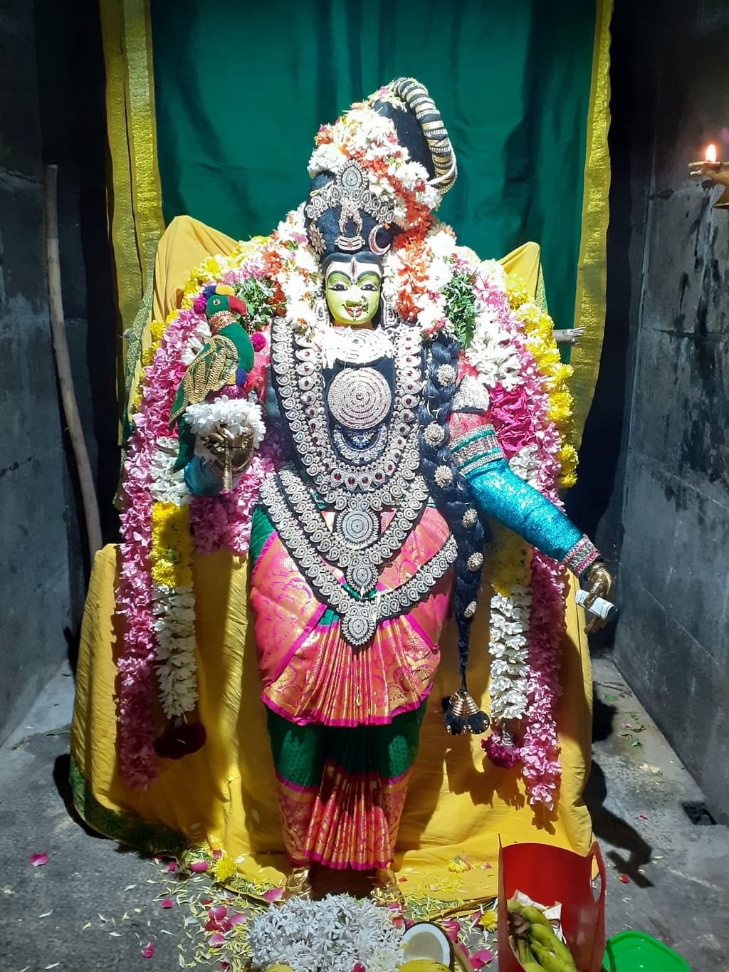 ஸ்ரீநவாம்பிகை