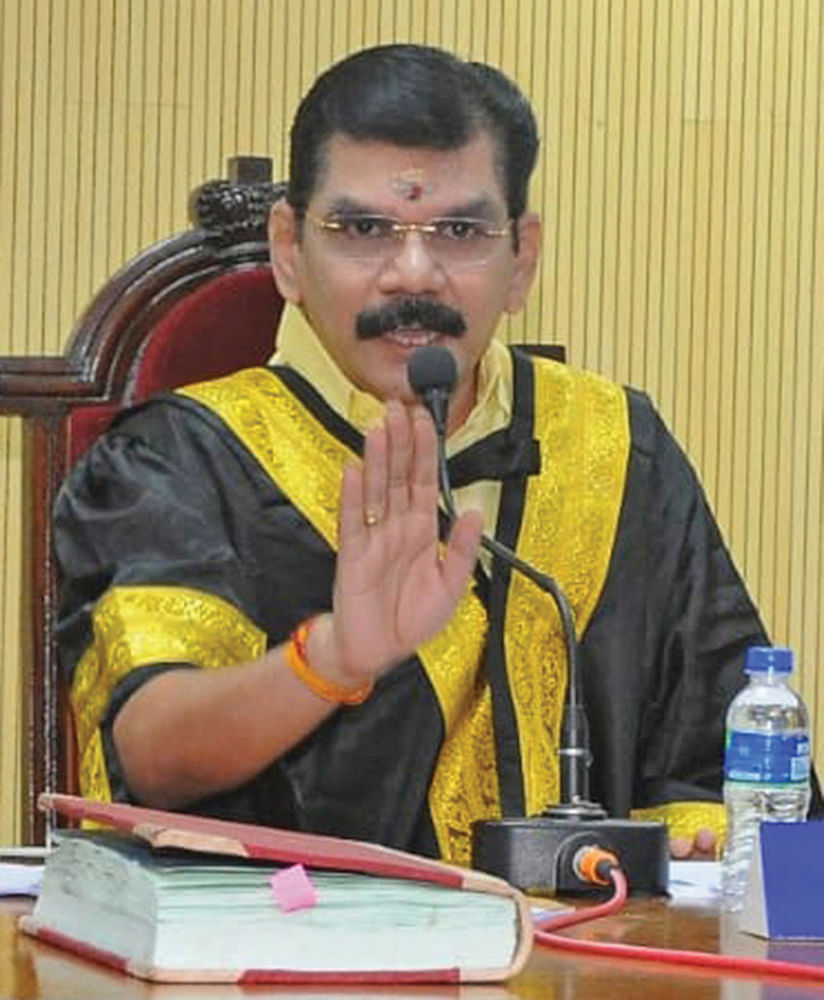 மேயர் சரவணன்