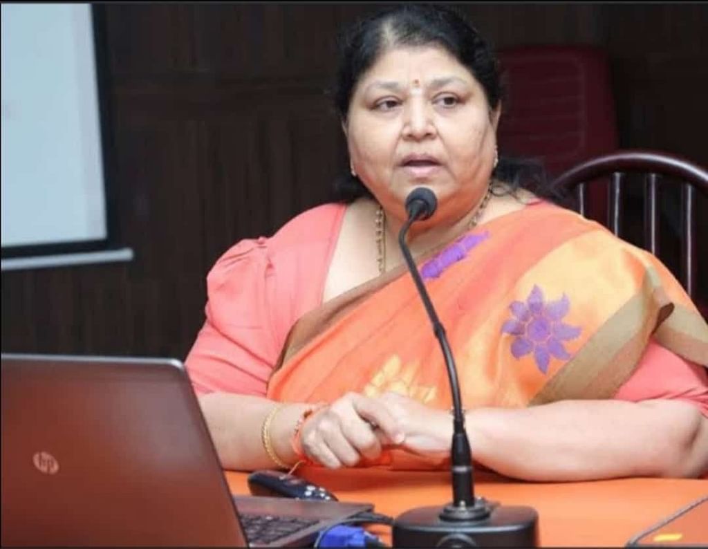 மருத்துவர் மனோரமா