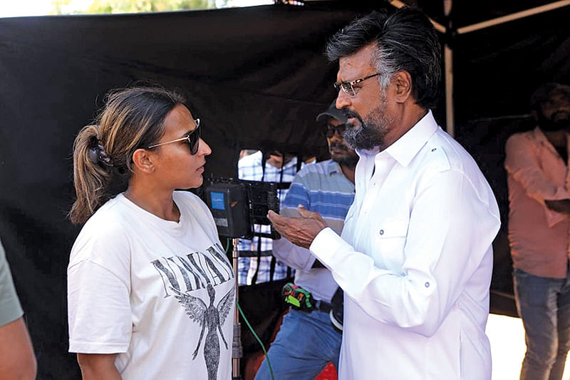 aishwaryarajini: அப்பாக்கு ஆக்ஷன் சொல்லுவோம்!