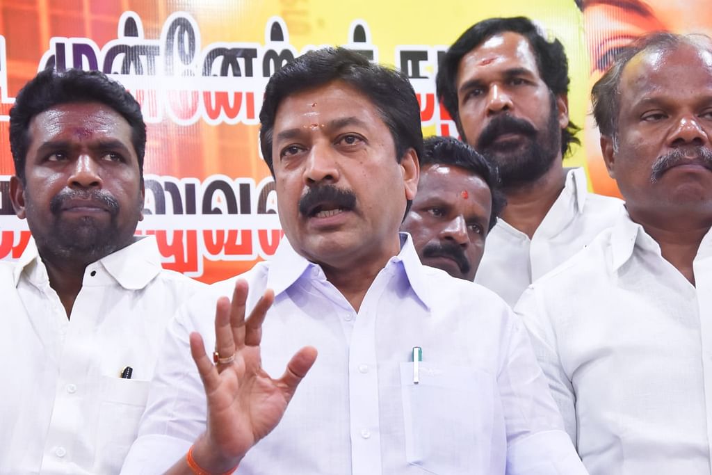 சி.வி.சண்முகம்