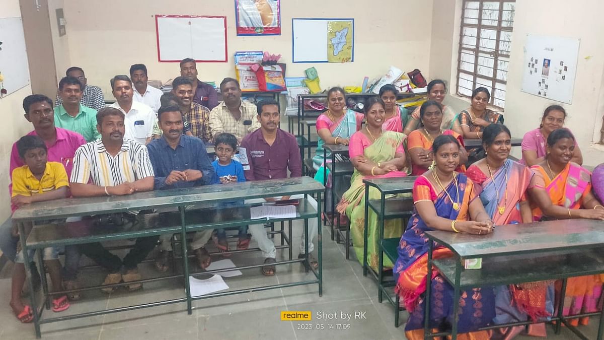 முன்னாள் மாணவர்கள்