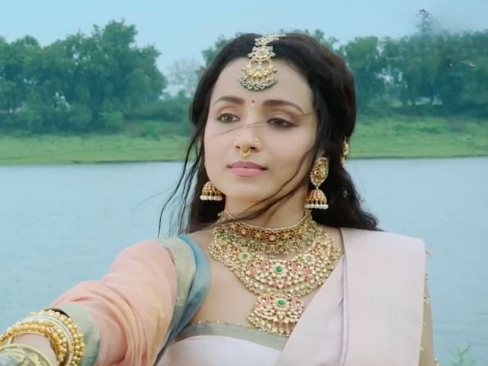Trisha: `முகநக முகநக முறுநகையே'-  `பெயர் ஒன்றே போதும்; பட்டம் வேண்டாம்' பிறந்தநாள் சிறப்புக் கட்டுரை
