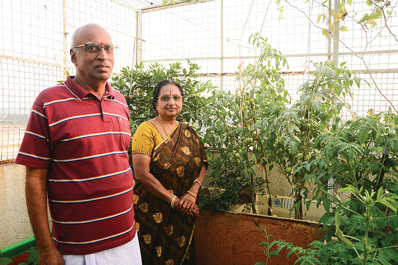 கணவர் கல்யாணசுந்தரத்துடன்
