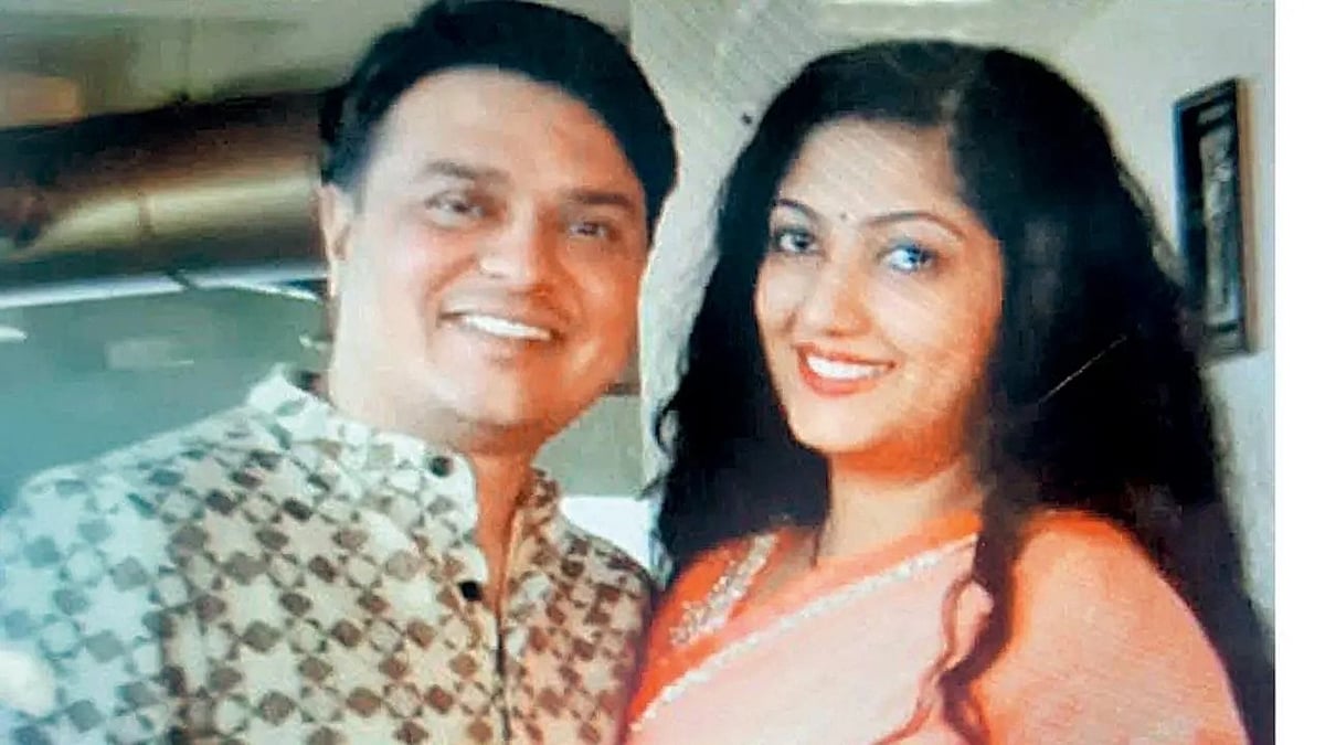 வீட்டிலிருந்து கொண்டே கூரியர் மூலம் போதைப்பொருள் வியாபாரம்; ரூ.300 கோடி சம்பாதித்த தம்பதி தலைமறைவு!