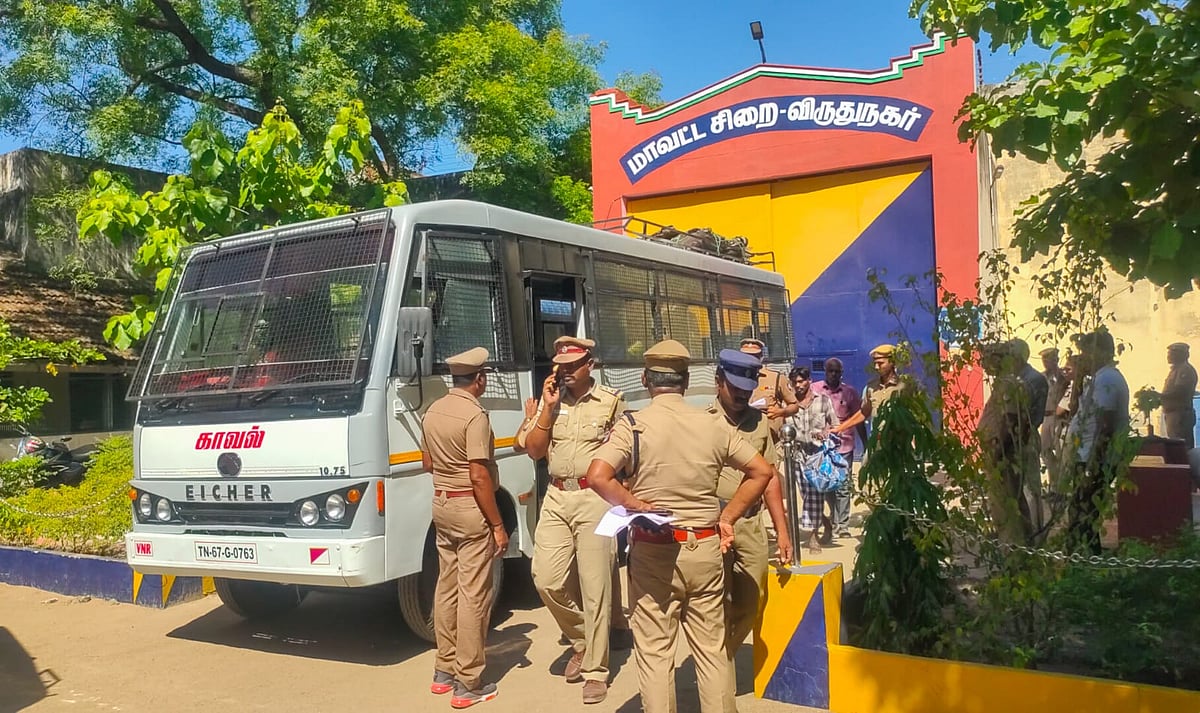 விருதுநகர் மாவட்ட சிறையில் கைதிகளுக்குள் மோதல்; பொருள்கள் உடைப்பு - என்ன நடந்தது? 