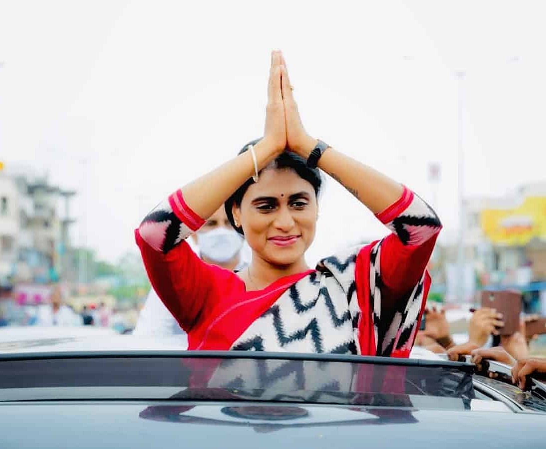 தெலங்கானா: முடிவை மாற்றிய ஒய்.எஸ்.ஷர்மிளா... தேர்தல் களத்தில் யாருக்கு பாதிப்பு?!