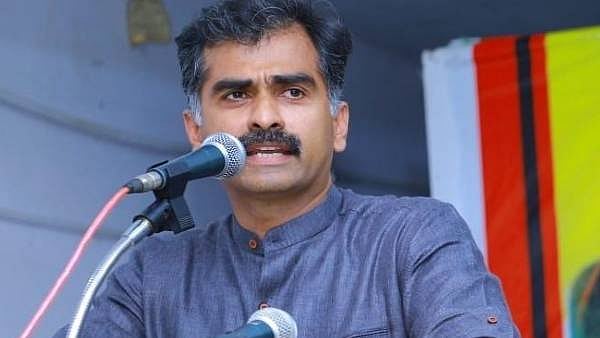 'அகில இந்திய வானொலியின் திருச்சி வானொலியில் பகலில் தமிழ், இரவில் இந்தி...' - துரை வைகோ கண்டனம் 