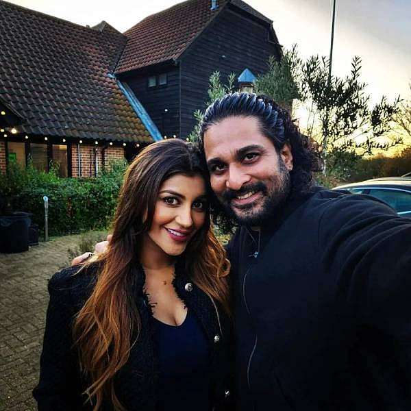 `எனக்கும் யாஷிகாவுக்கும்...' - வைரல் புகைப்படம் குறித்து ரிச்சர்ட் ரிஷி விளக்கம்